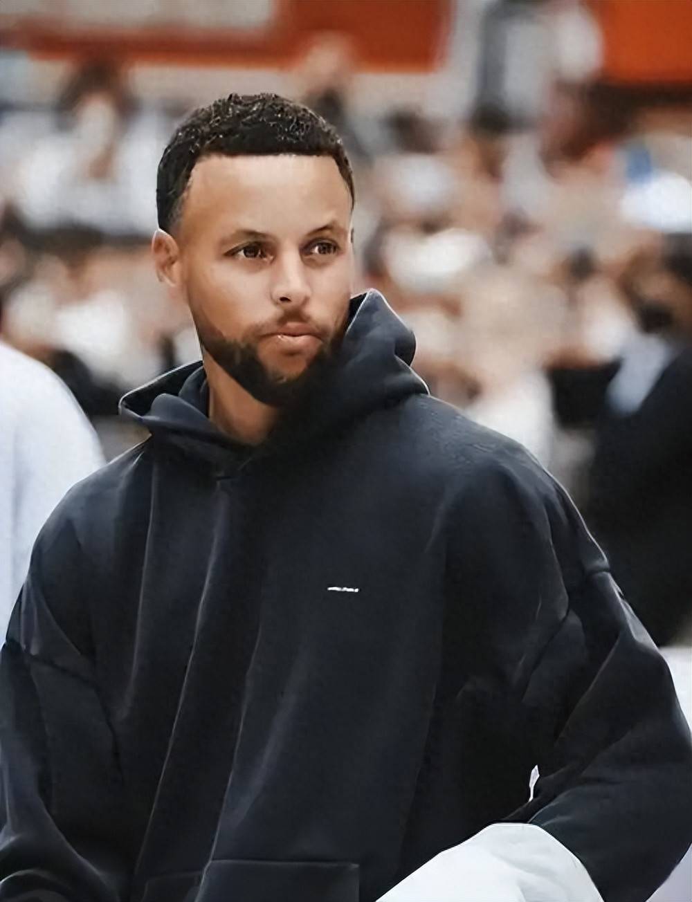 与团结的足 与团结的足